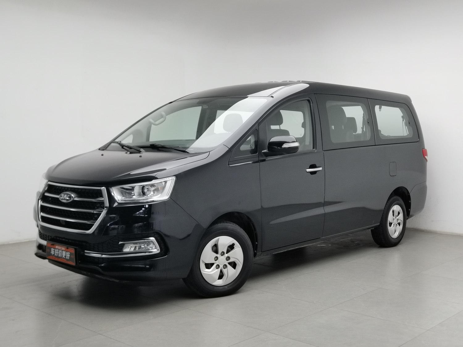 Used JAC Refine M4 2016 2.0 MT