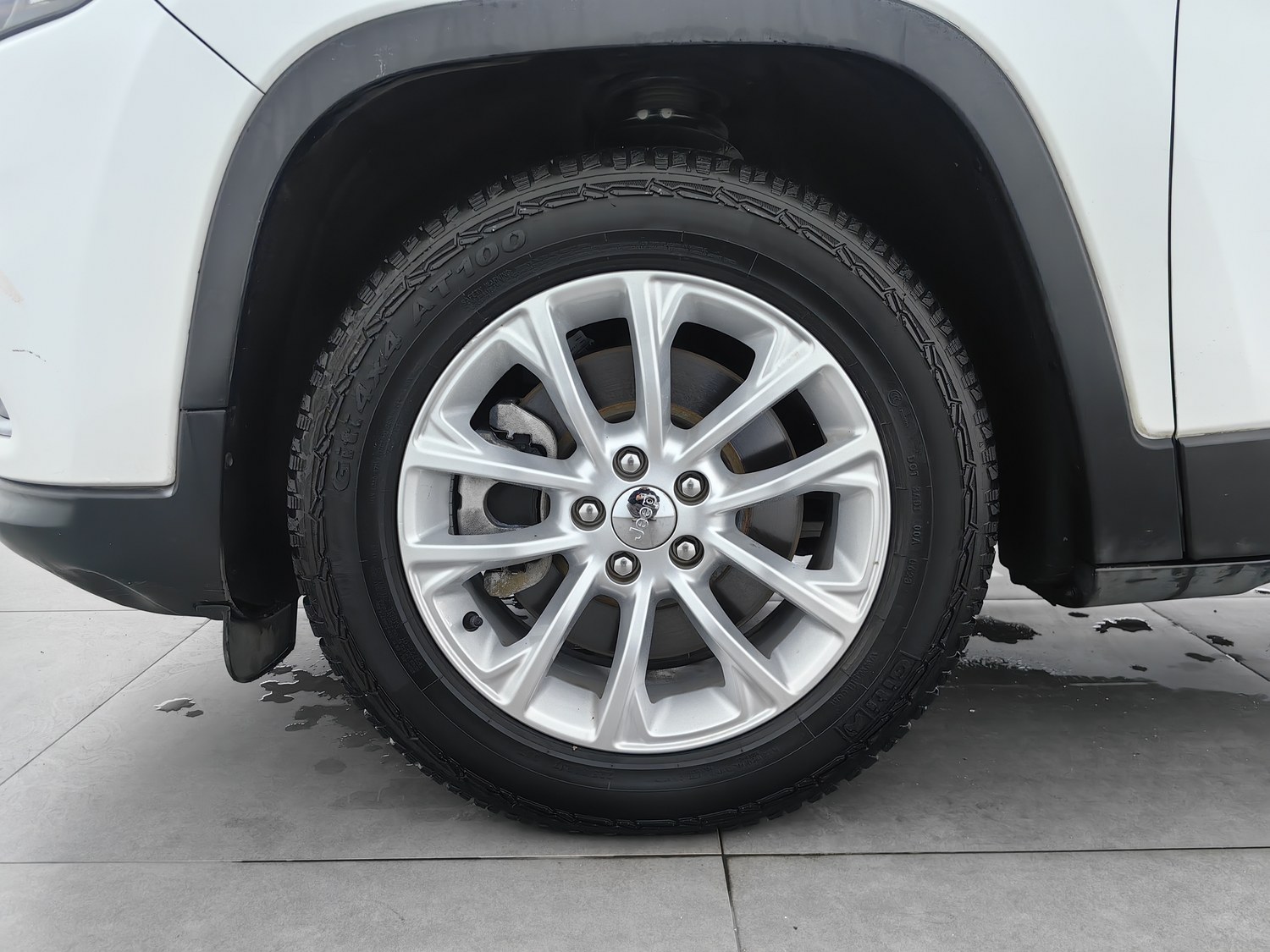 Used Jeep Cherokee 2019 2.0 AT