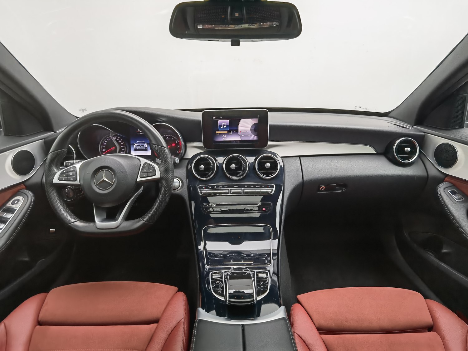 Used Mercedes-Benz C-Class 2018 2.0 AT