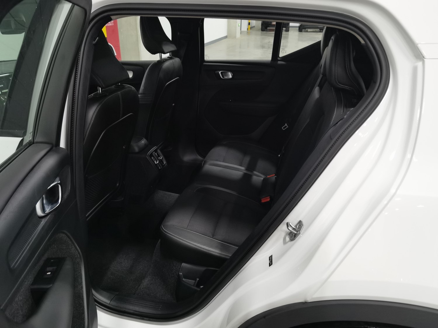 Used Volvo XC40 2020 1.5 AT