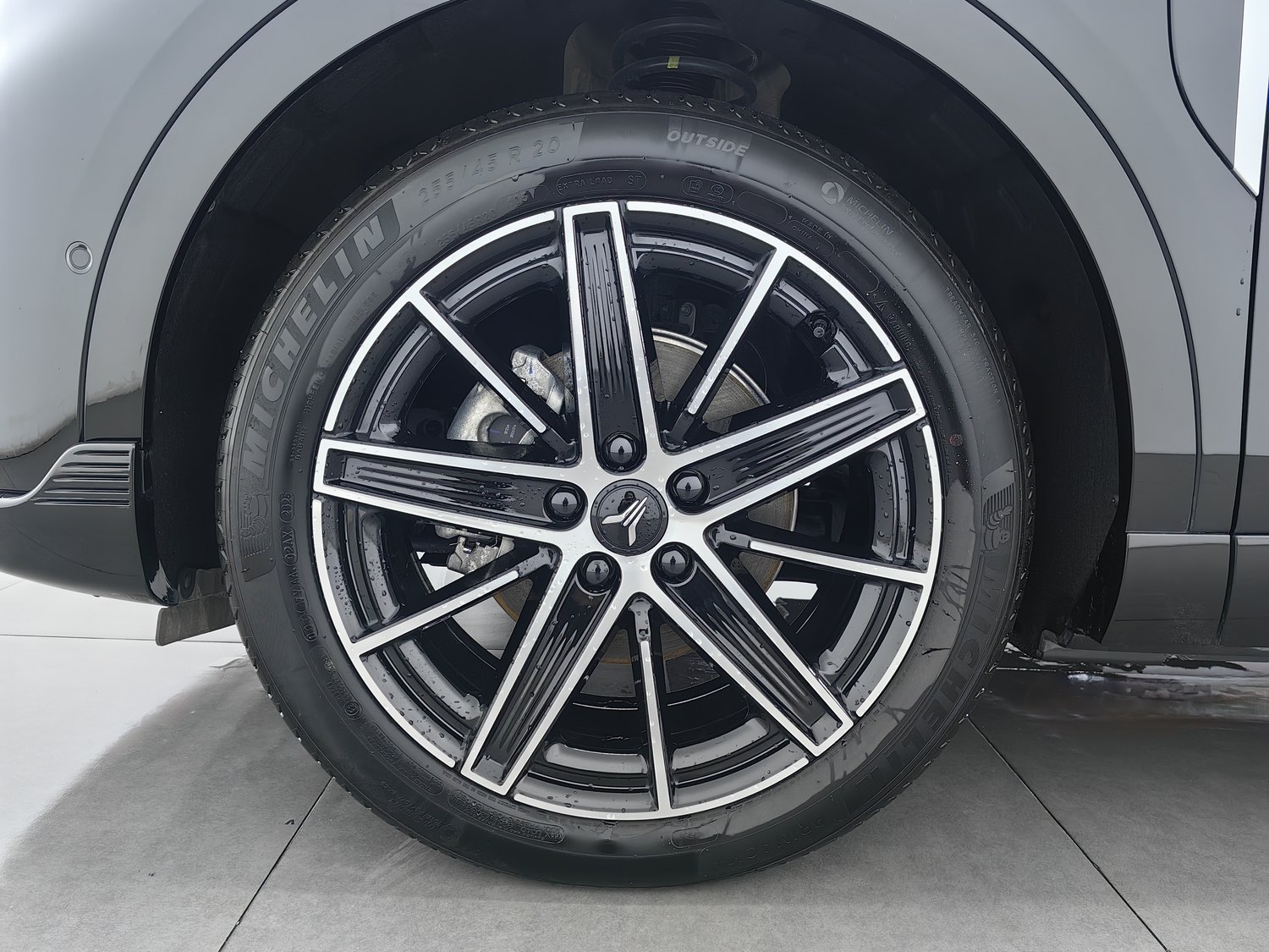 Used Voyah Zhiyin 2025