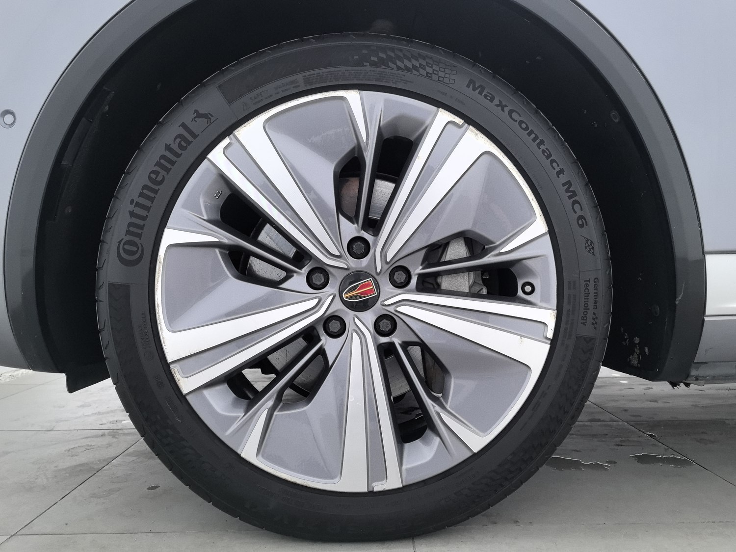 Used Hongqi E-HS9 2021