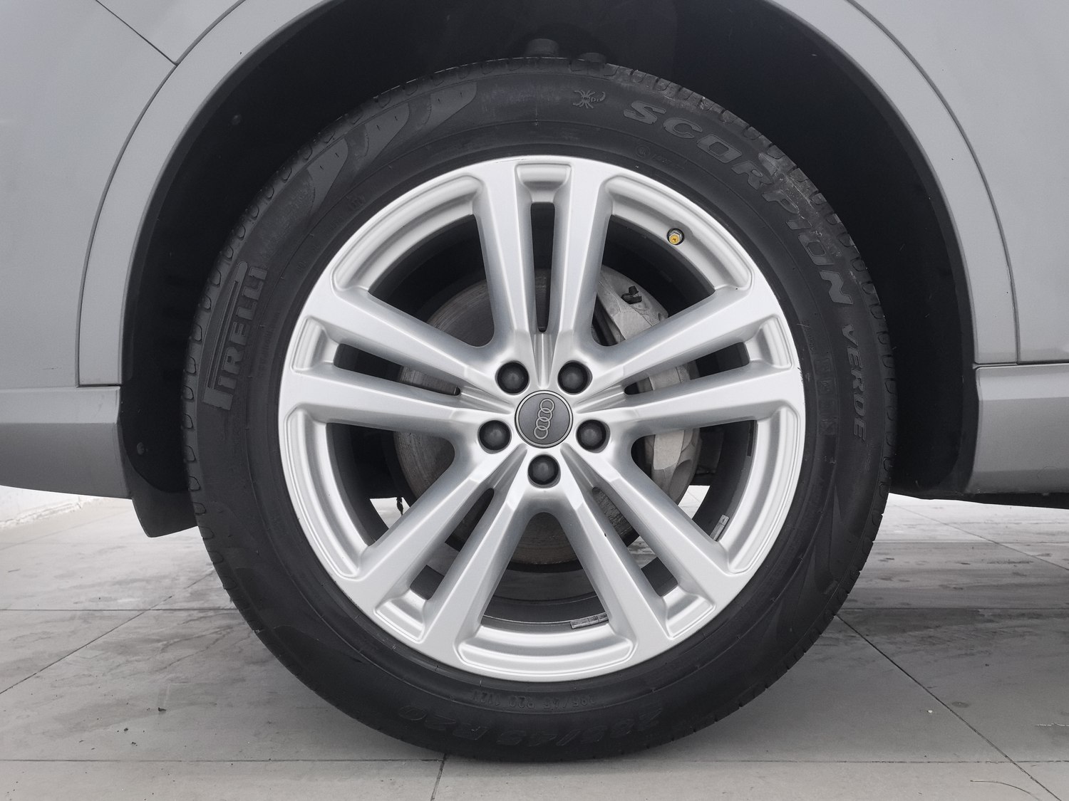 Used Audi Q7 (Imported) 2016 2.0 AT