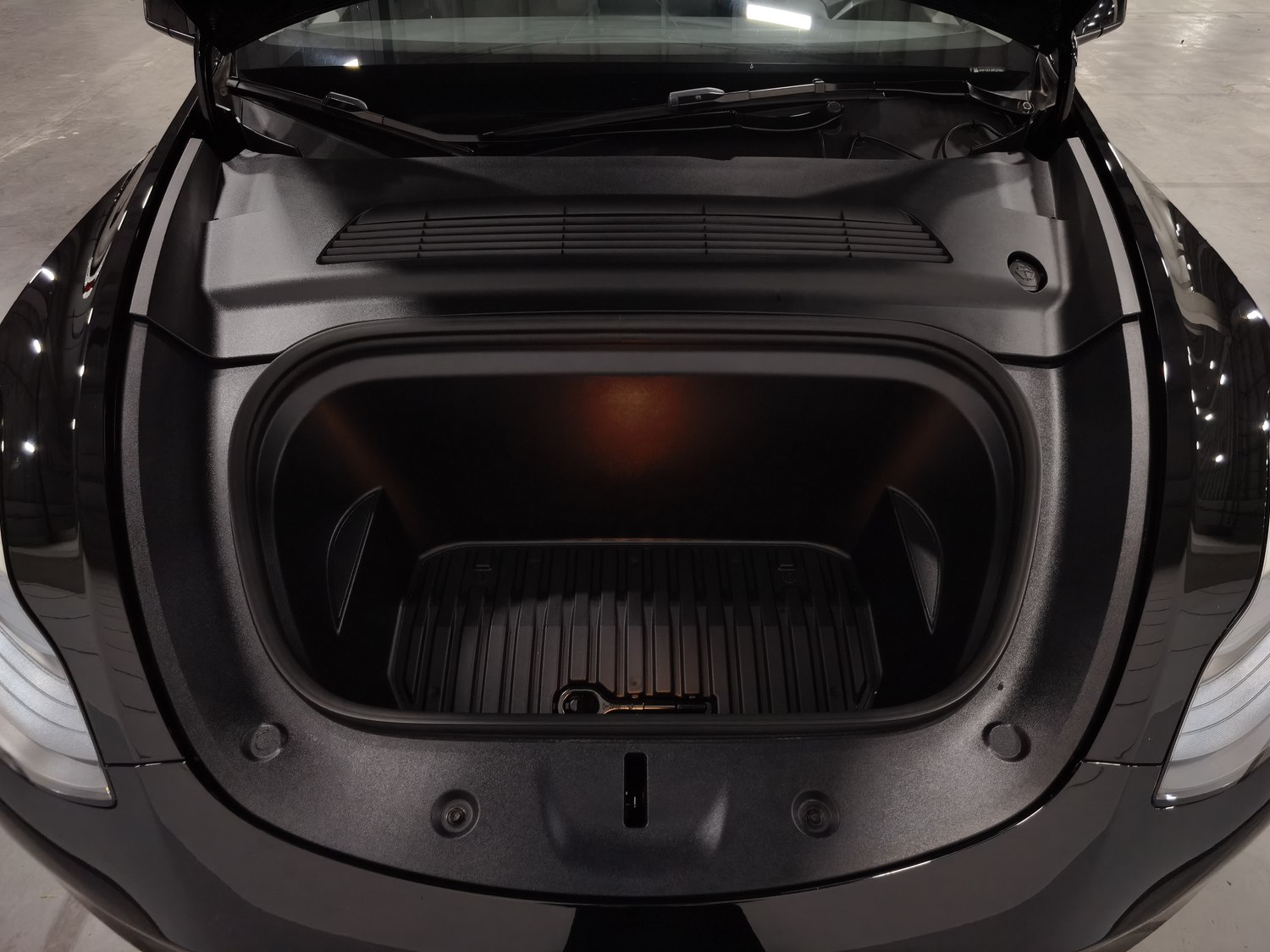 Used Tesla Model Y 2023