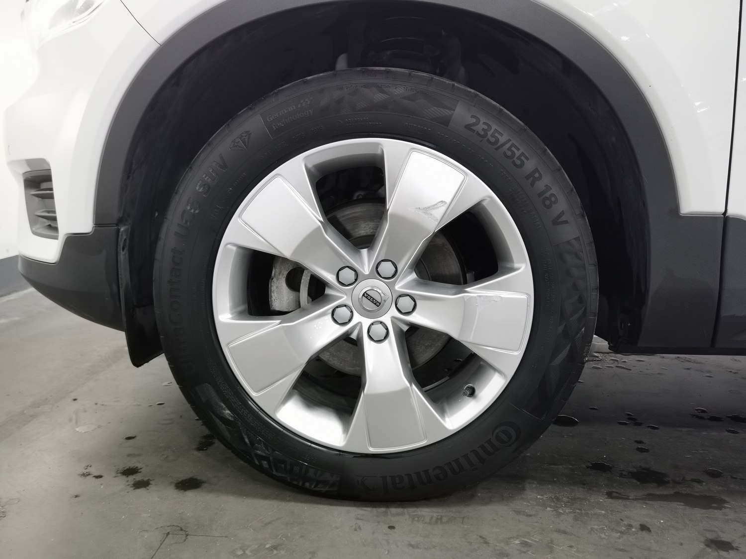 Used Volvo XC40 2020 1.5 AT