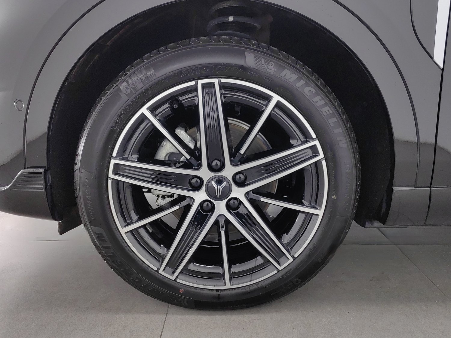 Used Voyah Zhiyin 2025