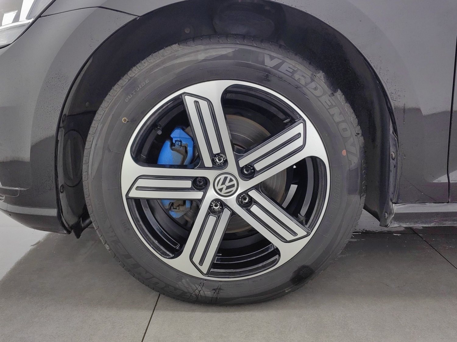 Used Volkswagen Golf 2019 1.4 AT