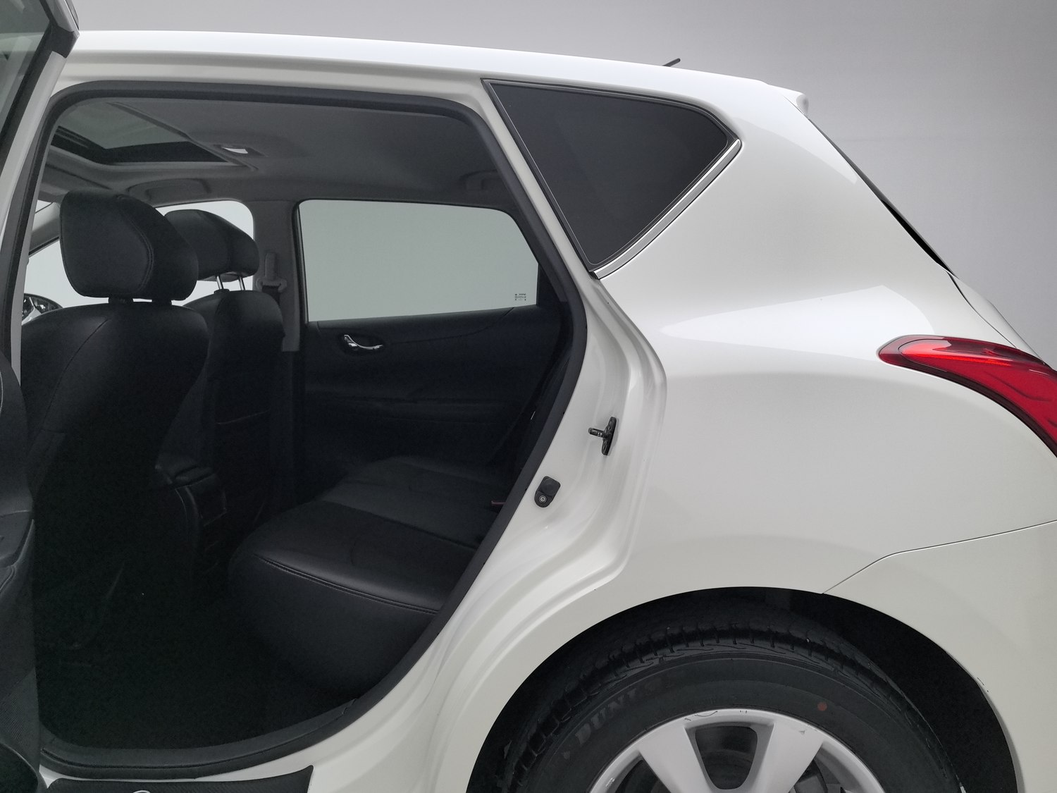 Used Nissan Tiida 2011 1.6 AT