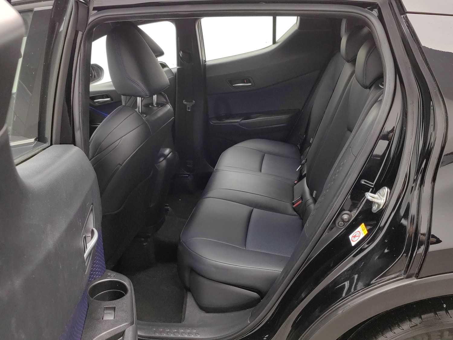 Used Toyota C-HR 2020 2.0 AT