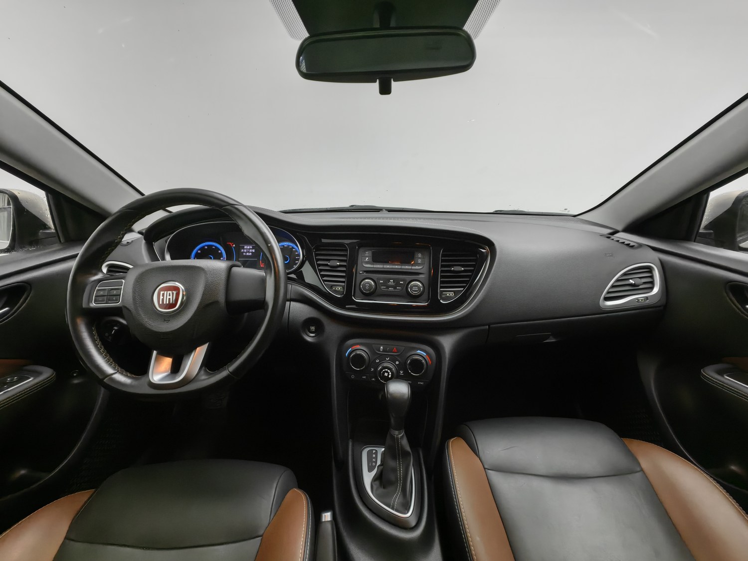 Used Fiat Viaggio 2015 1.4 AT