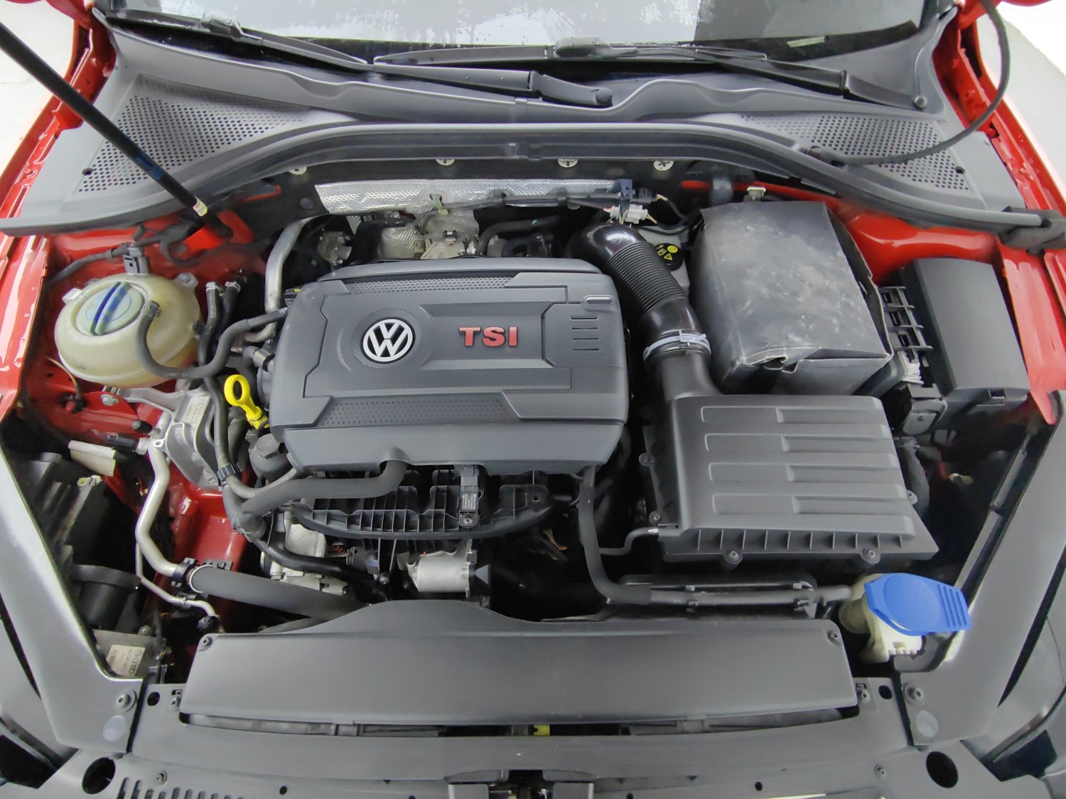 Used Volkswagen Lamando 2017 2.0 AT