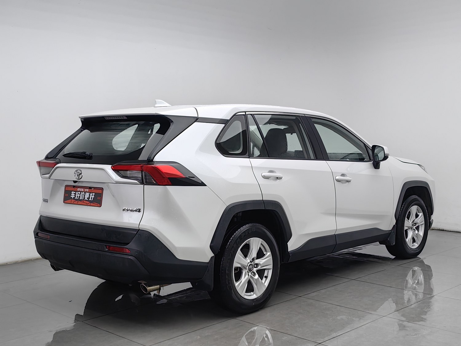 Used Toyota RAV4 2024 2.0 AT
