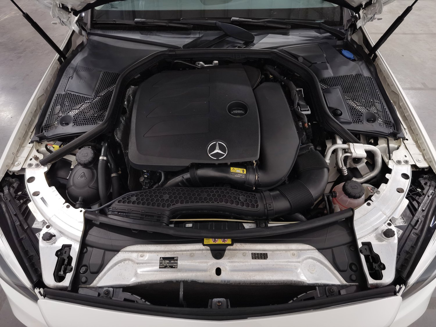 Used Mercedes-Benz C-Class 2019 1.5 AT