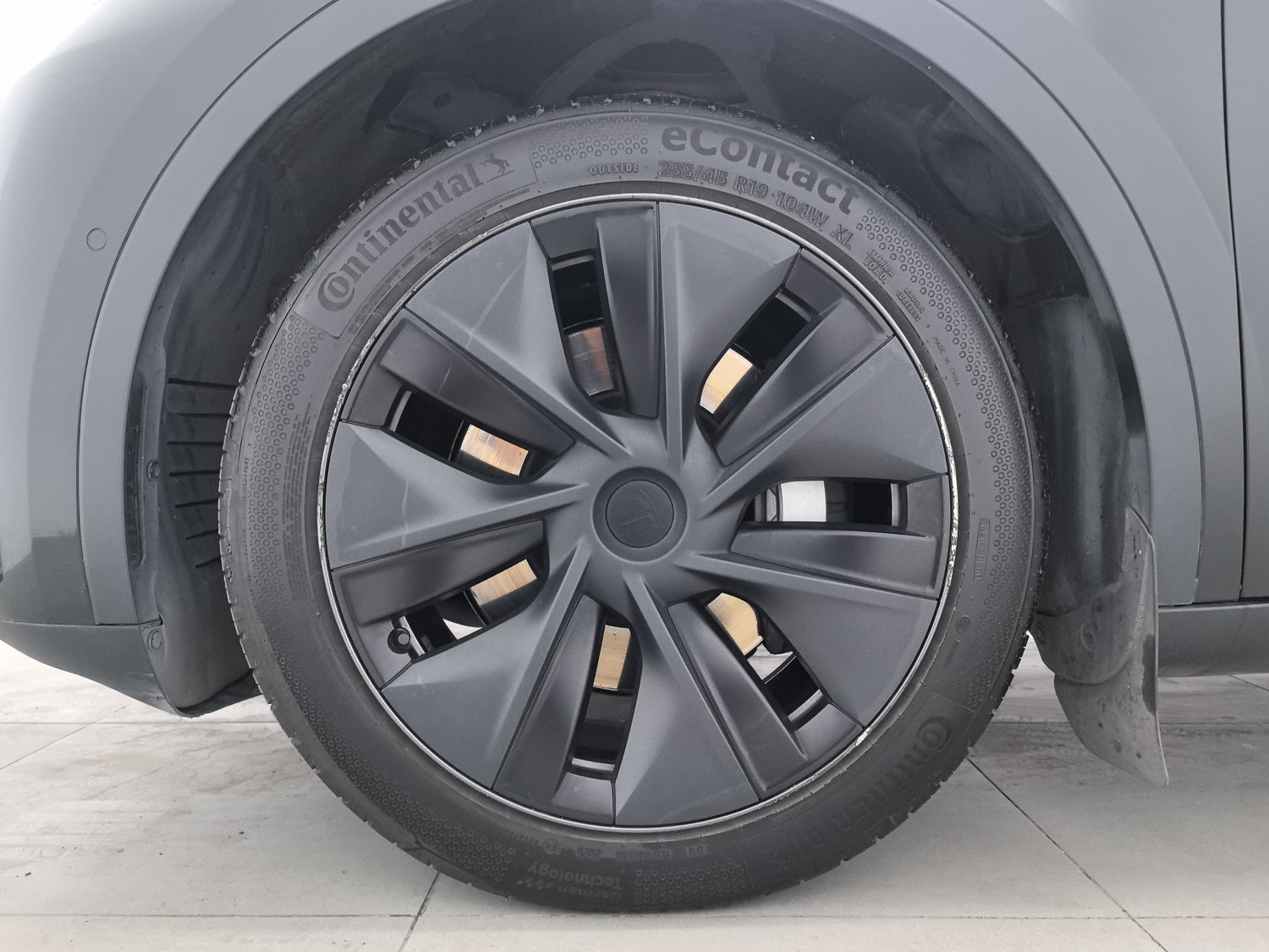 Used Tesla Model Y 2023