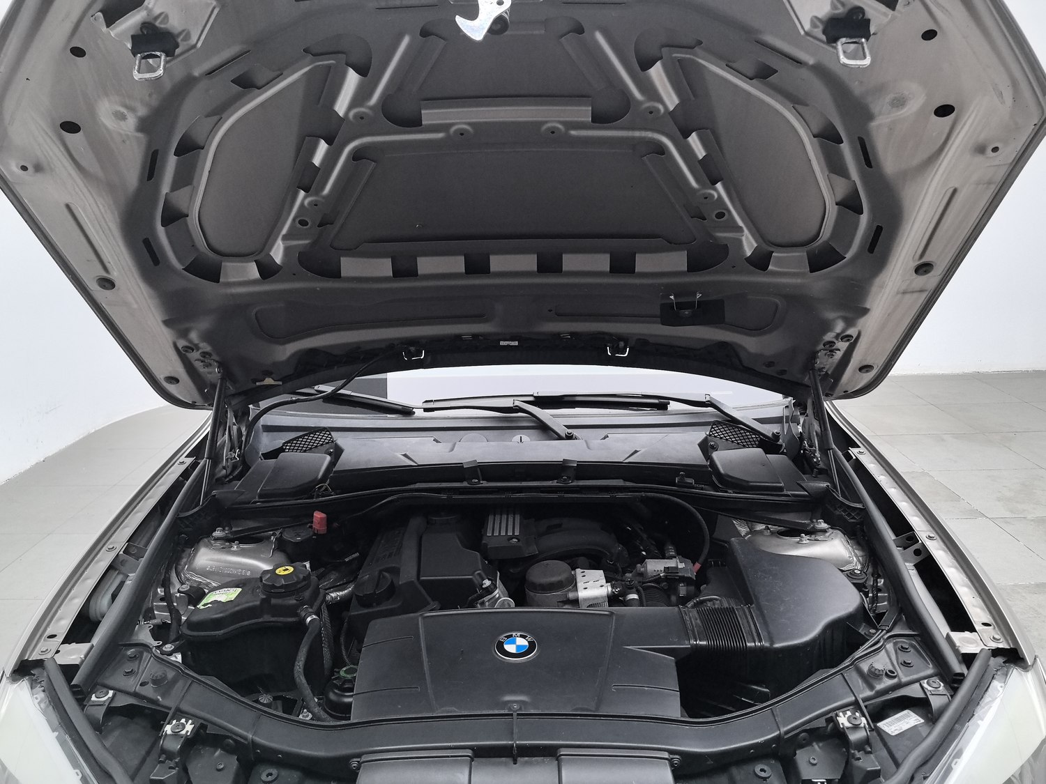 Used BMW X1 2012 2.0 AT