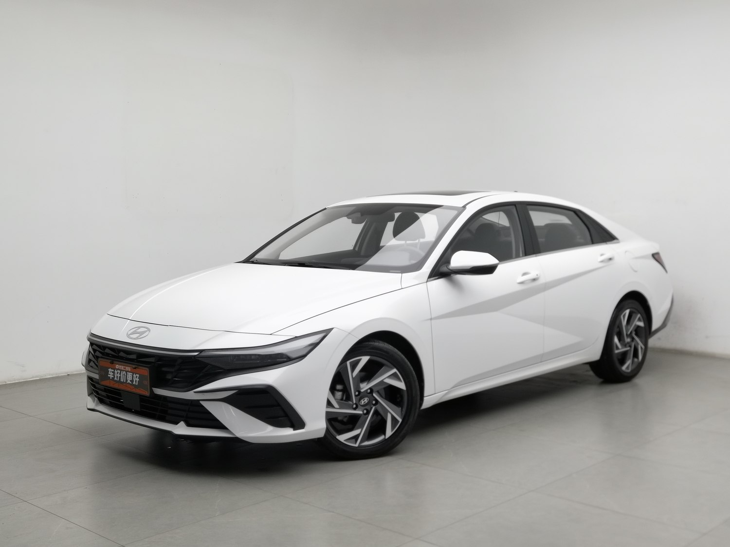 Used Hyundai Elantra 2023 1.5 AT