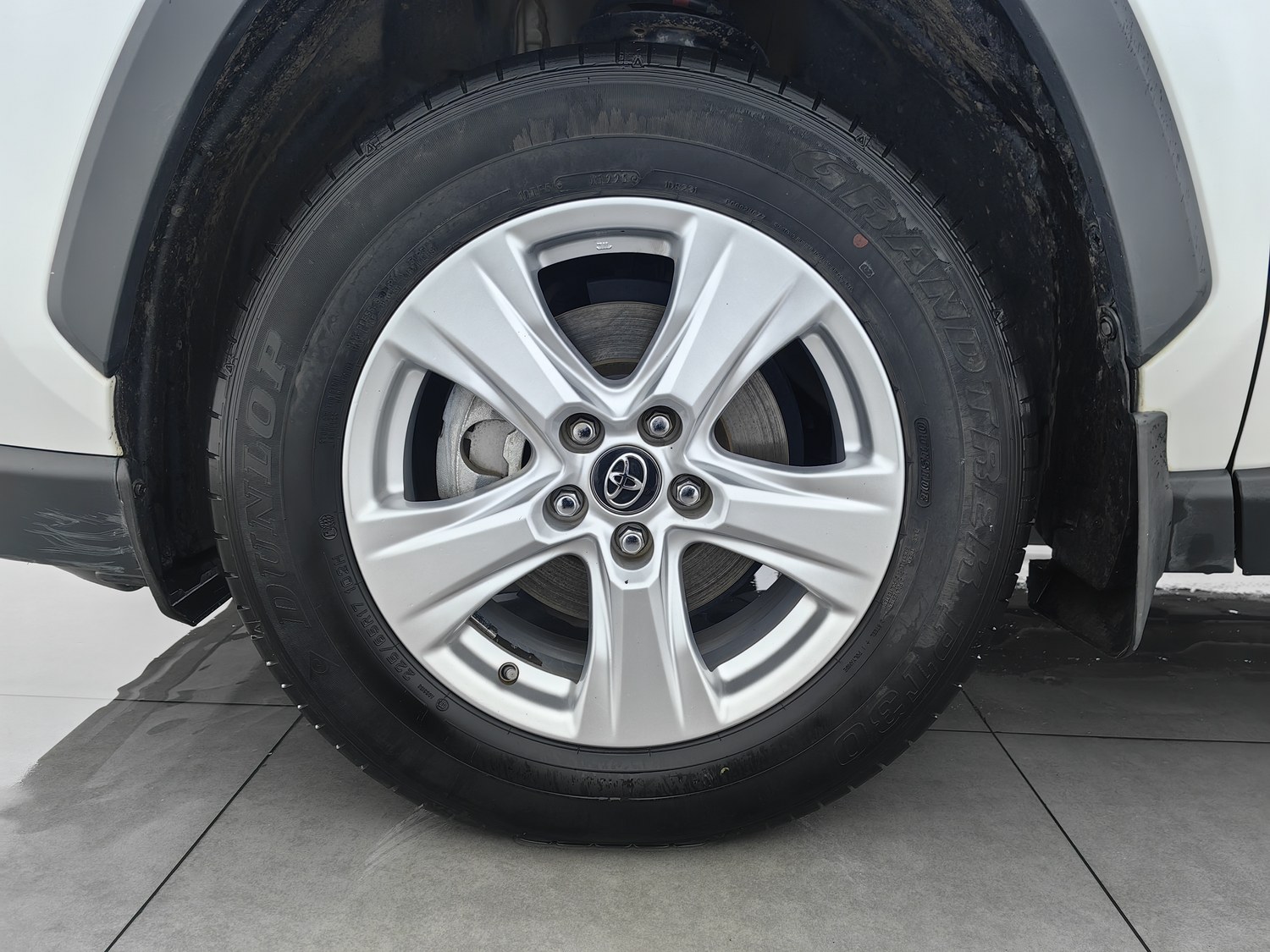 Used Toyota RAV4 2024 2.0 AT