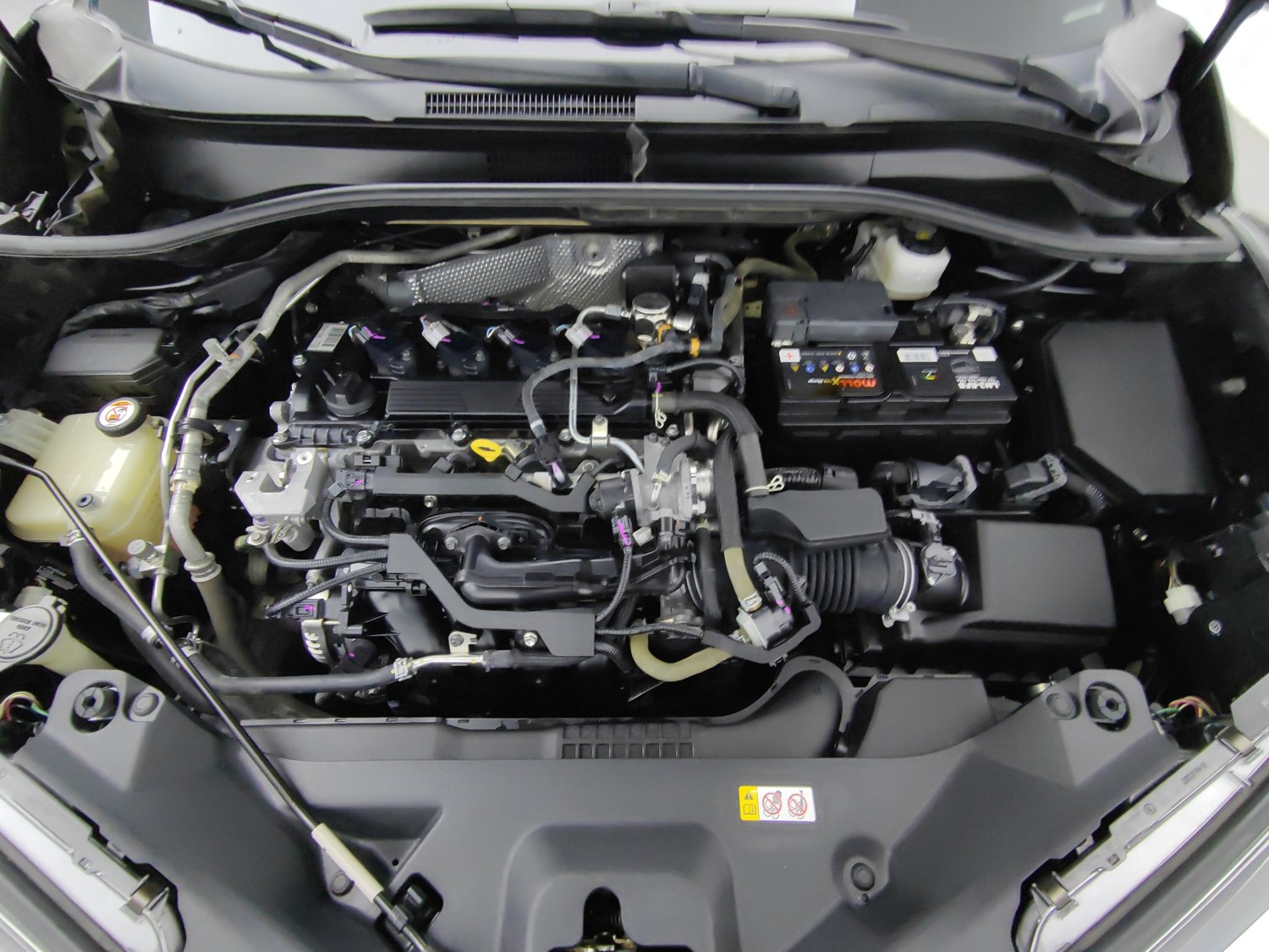 Used Toyota C-HR 2020 2.0 AT