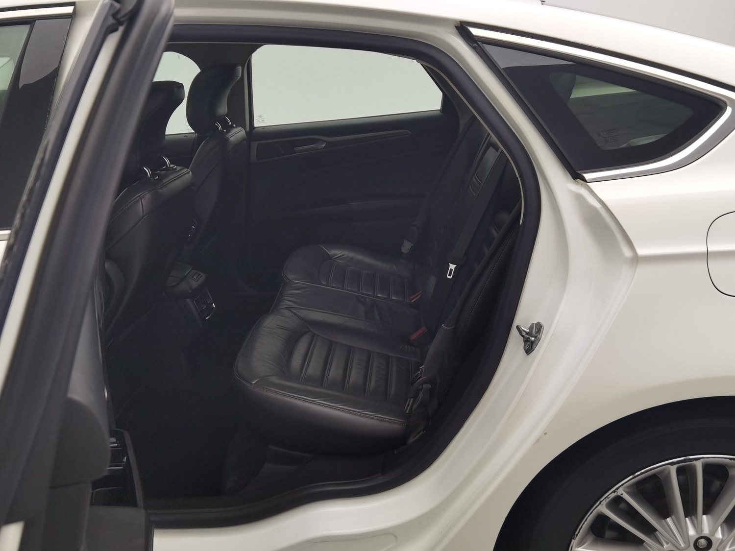 Used Ford Mondeo 2013 2.0 AT