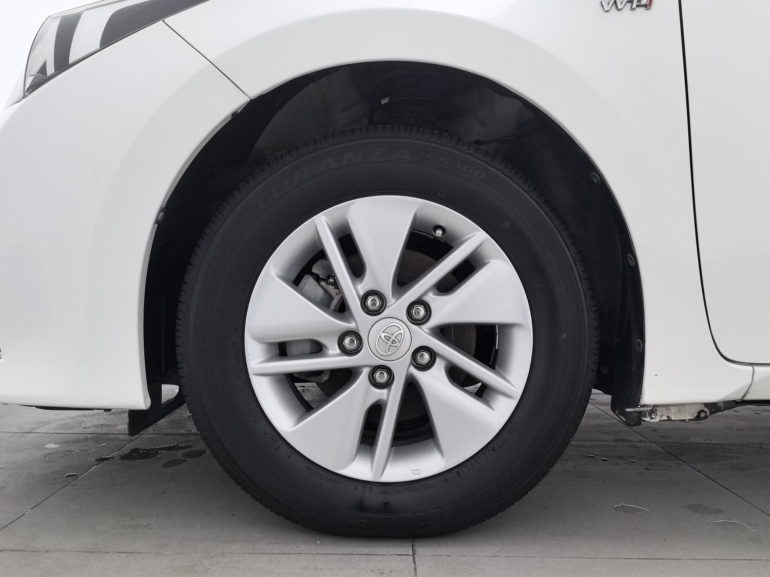 Used Toyota Corolla 2014 1.6 AT
