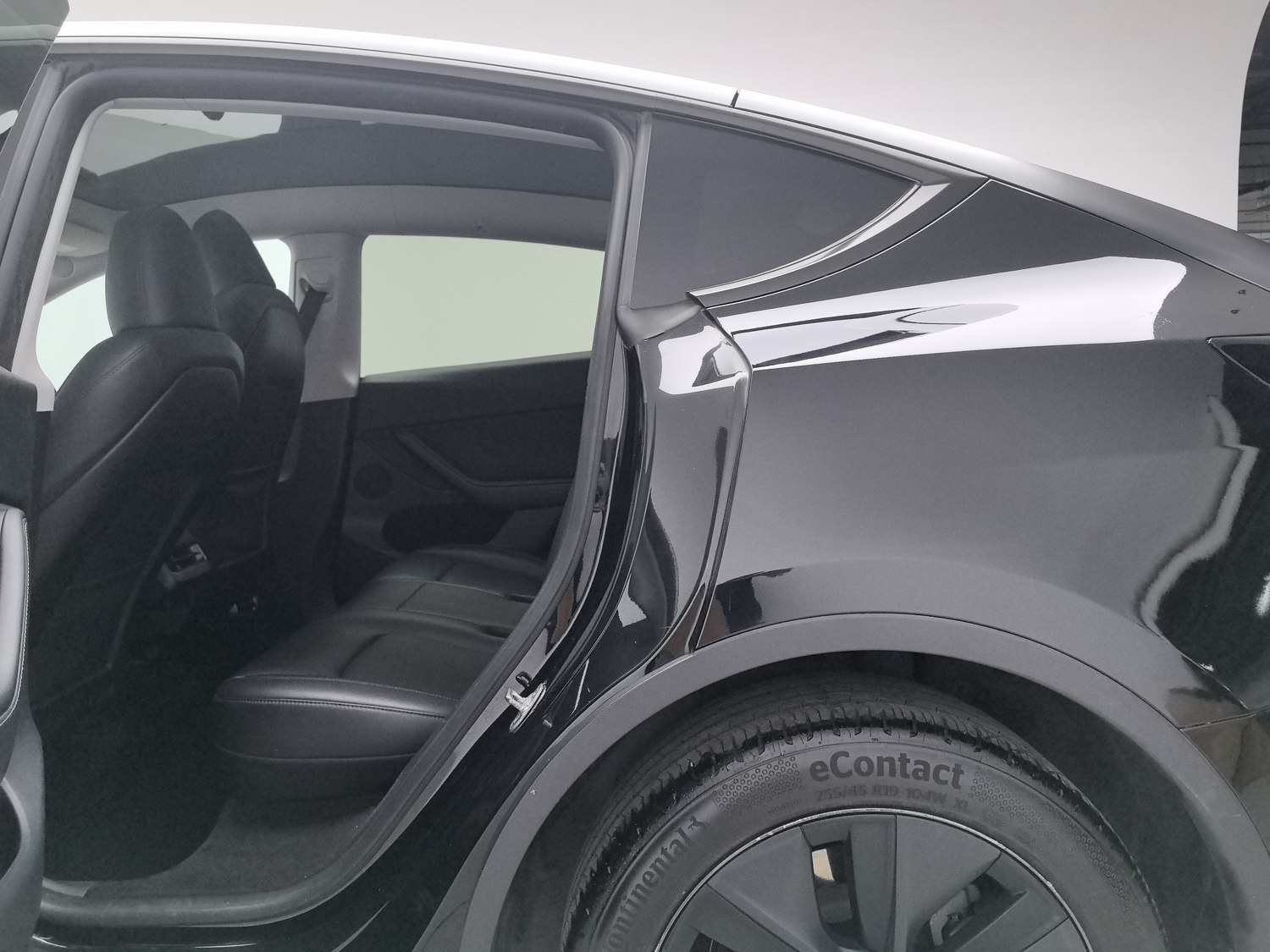 Used Tesla Model Y 2023