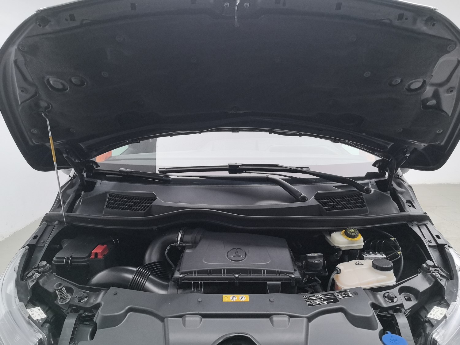 Used Mercedes-Benz Vito 2018 2.0 AT