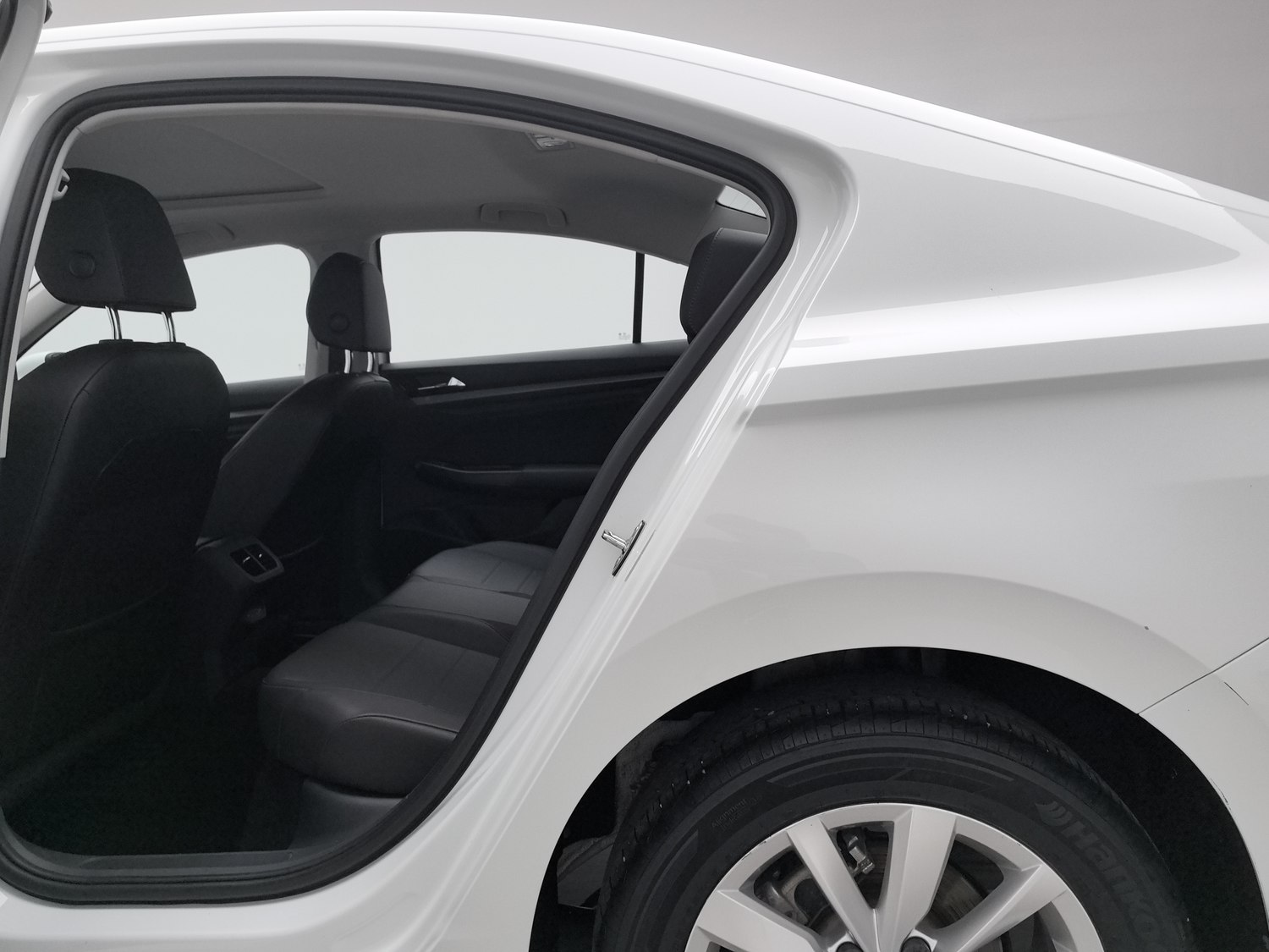 Used Volkswagen Bora 2020 1.5 AT
