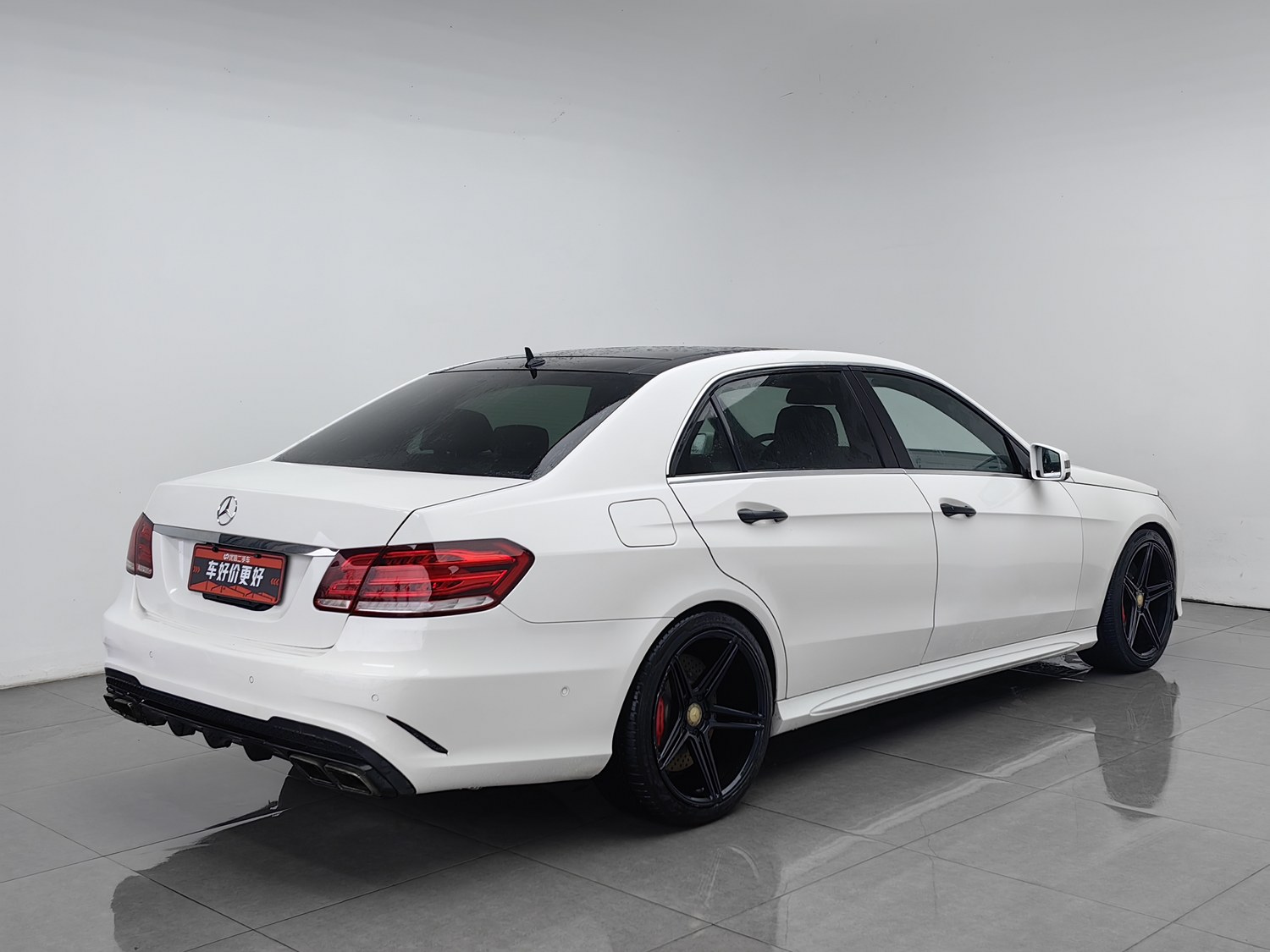 Used Mercedes-Benz E-Class 2015 3.0 AT