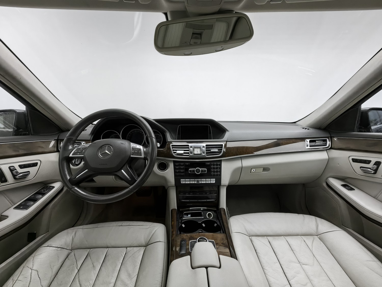 Used Mercedes-Benz E-Class 2014 1.8 AT