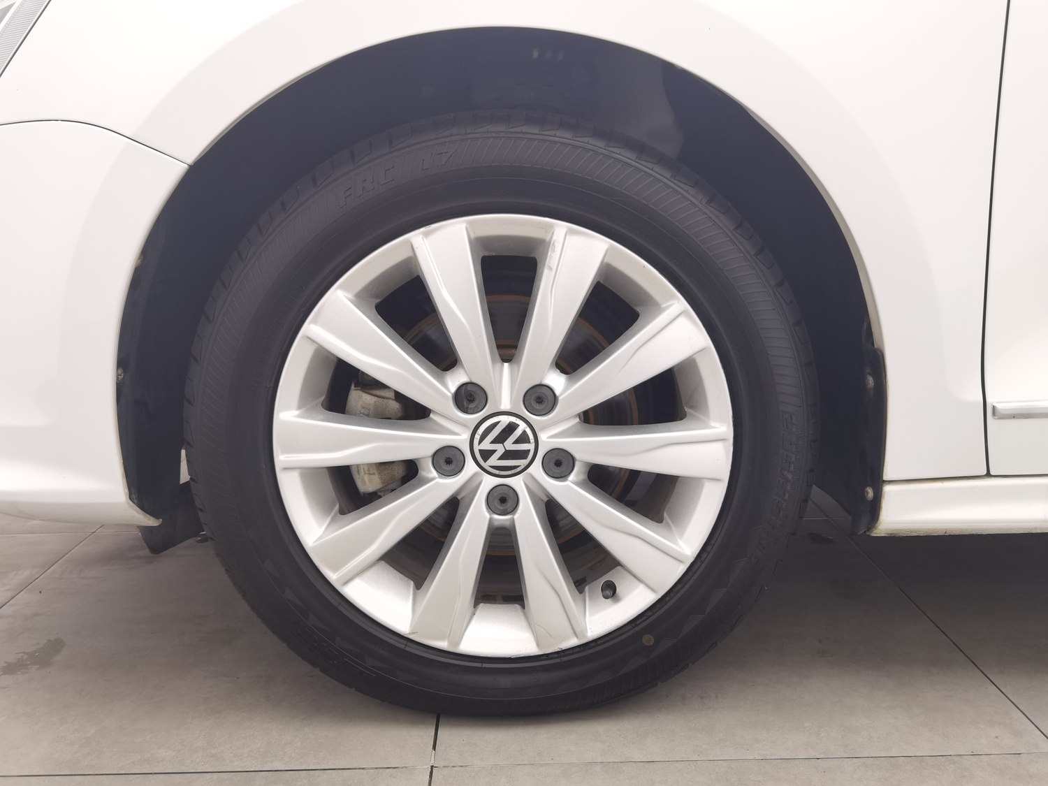 Used Volkswagen Sagitar 2015 1.6 AT