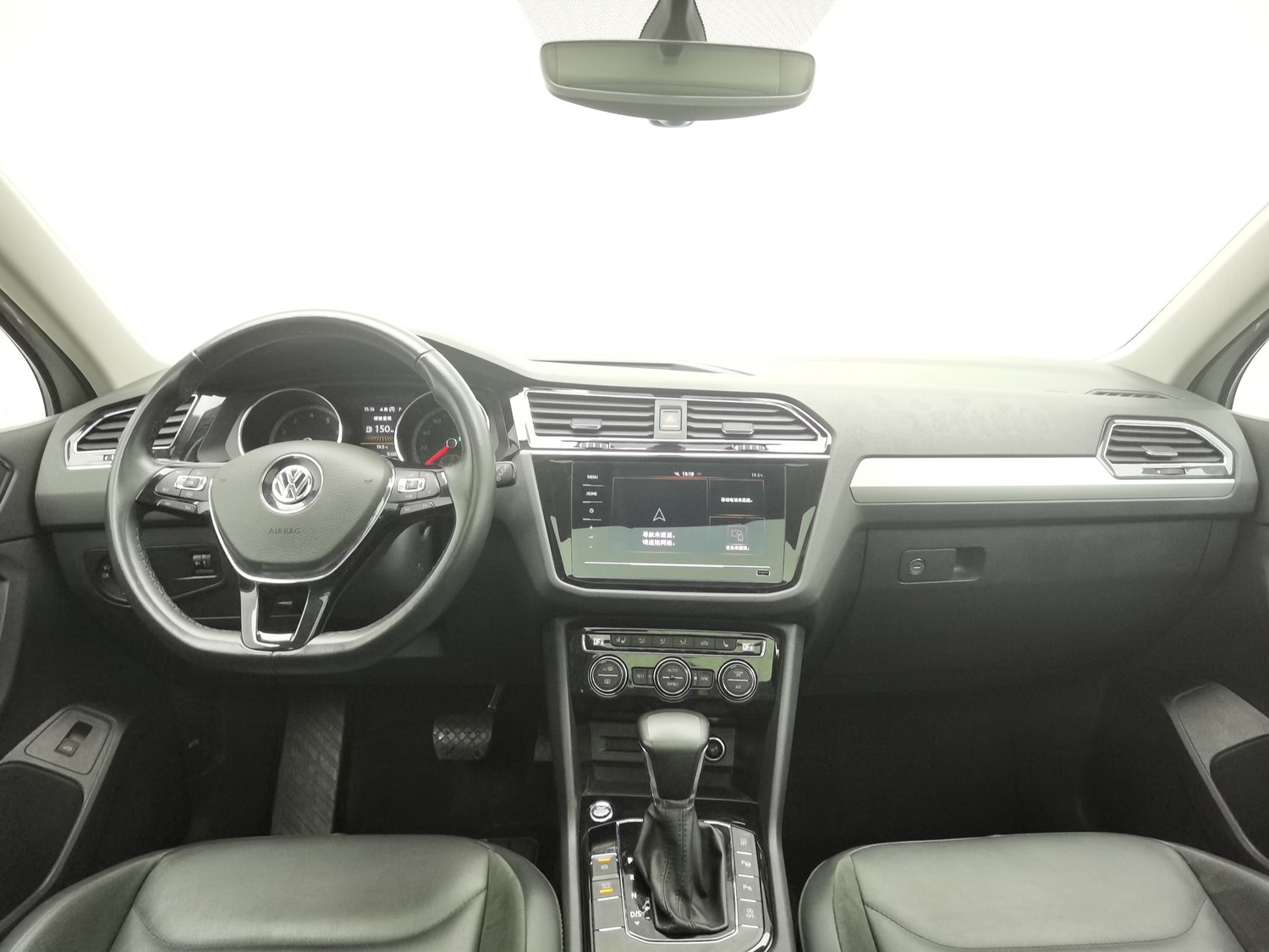 Used Volkswagen Tiguan L 2020 2.0 AT