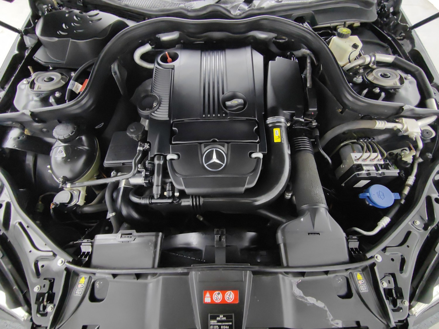 Used Mercedes-Benz E-Class 2011 1.8 AT