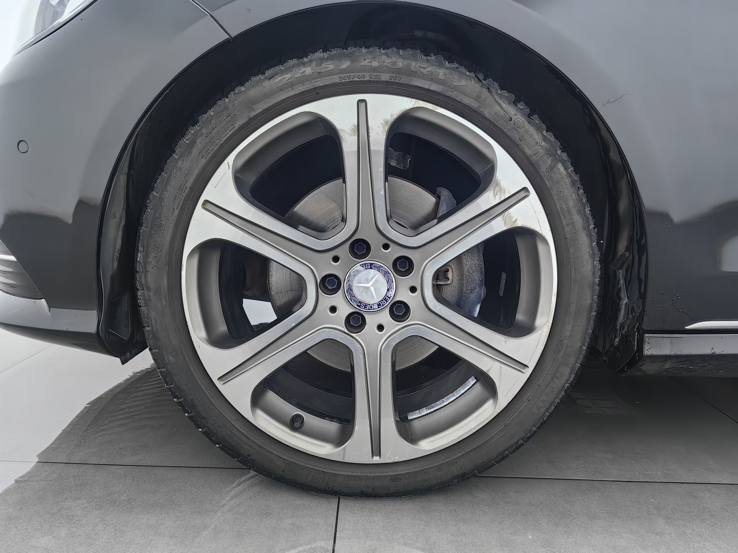 Used Mercedes-Benz E-Class 2014 1.8 AT