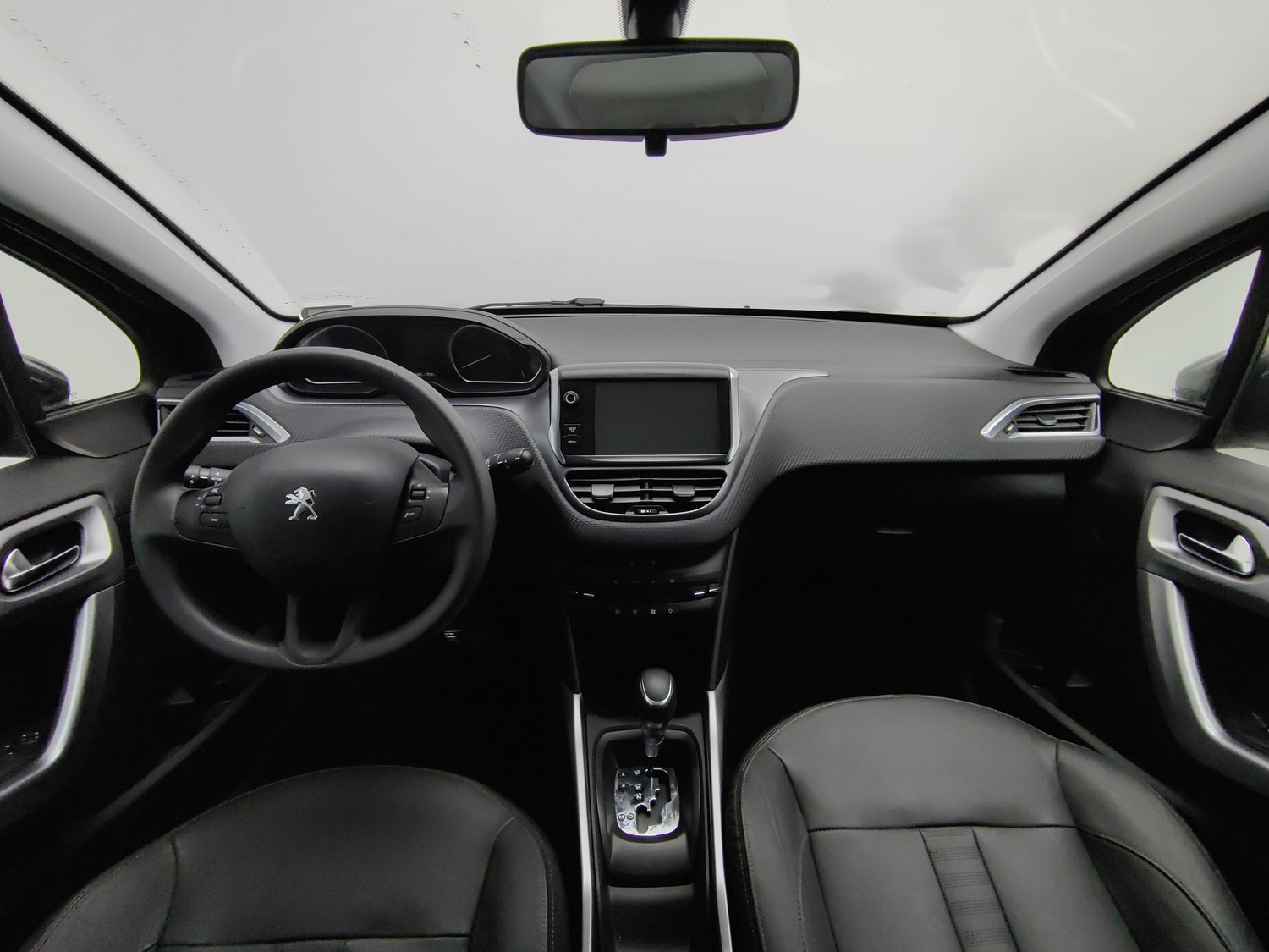 Used Peugeot 2008 2014 1.6 AT