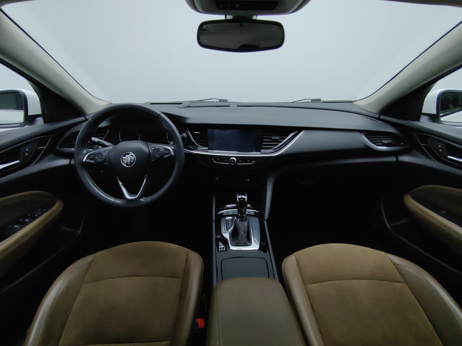 Used Buick Regal 2017 2.0 AT