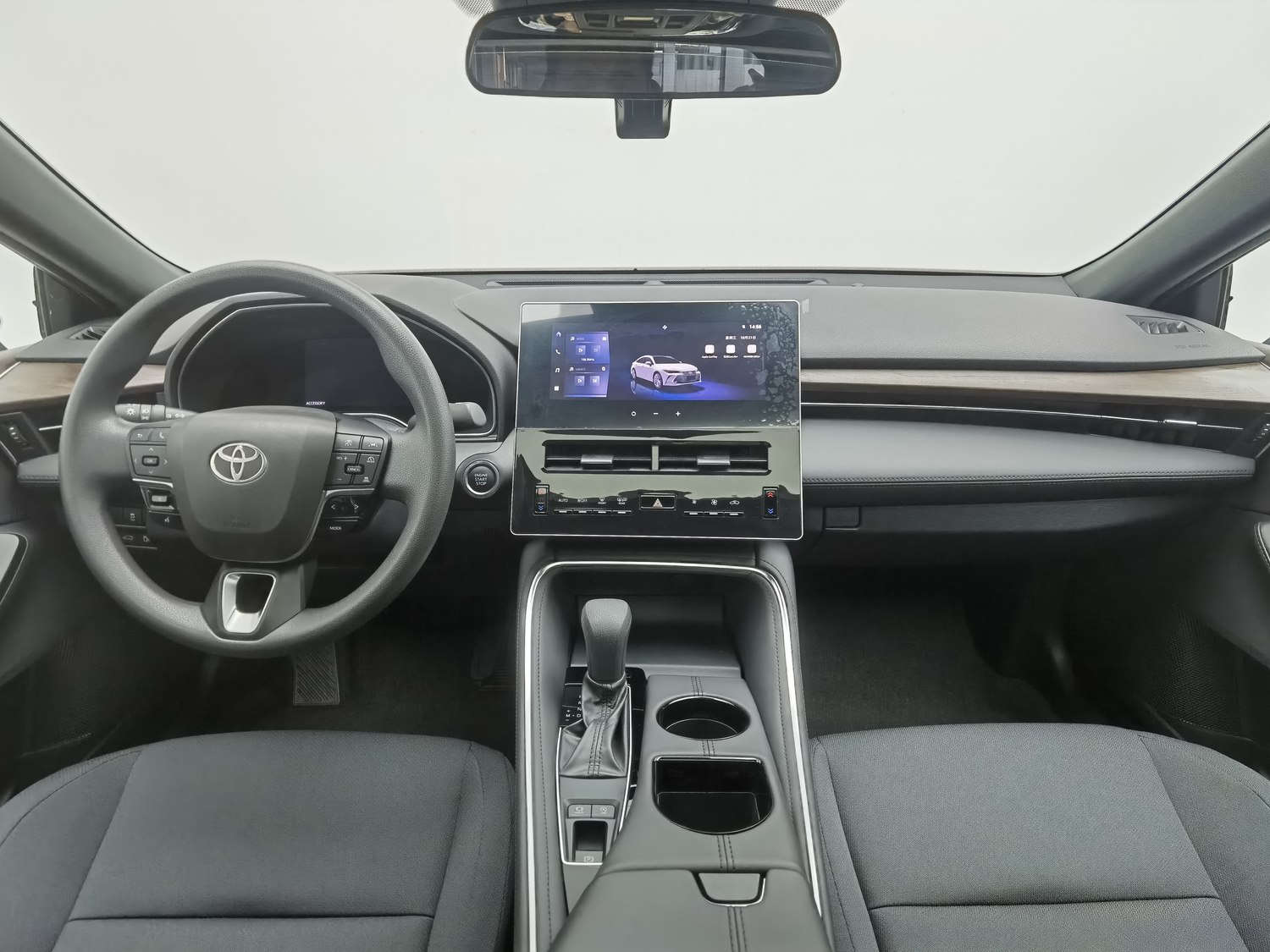Used Toyota Avalon 2024 2.0 AT