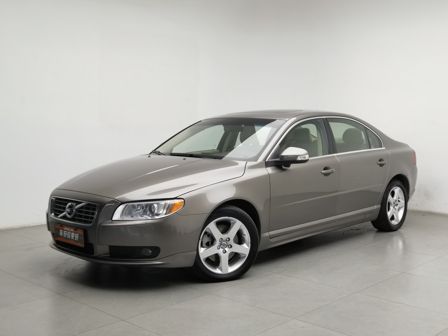 Used Volvo S80L 2011 2.0 AT