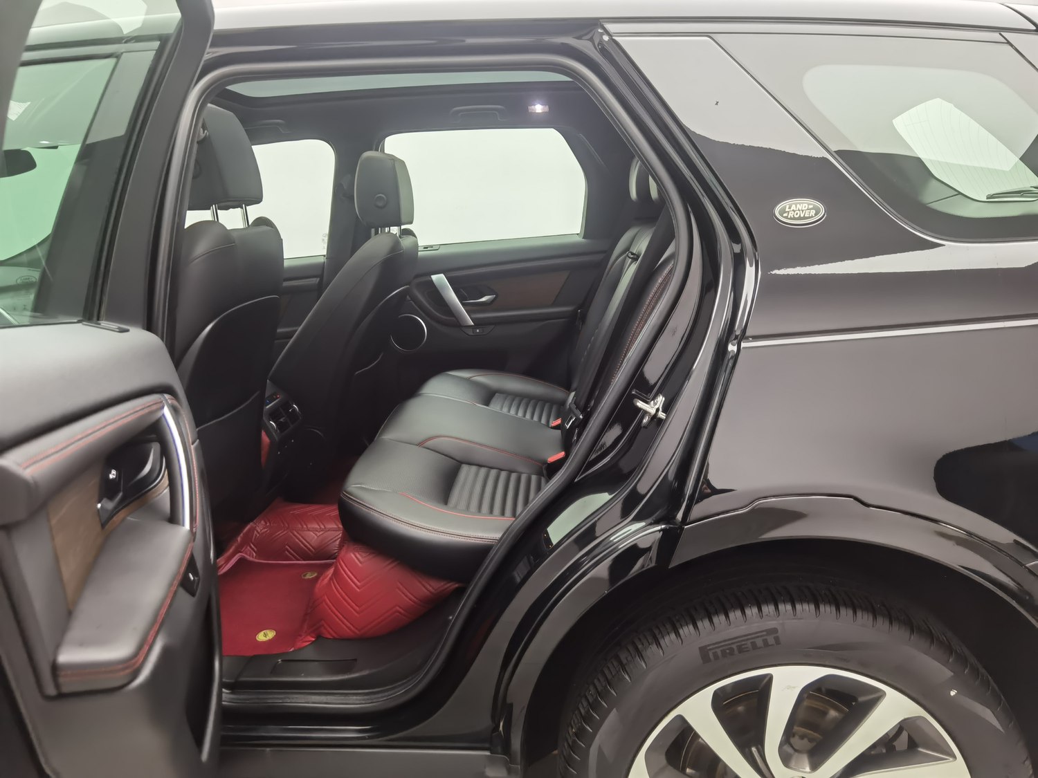 Used Land Rover Discovery Sport 2022 2.0 AT