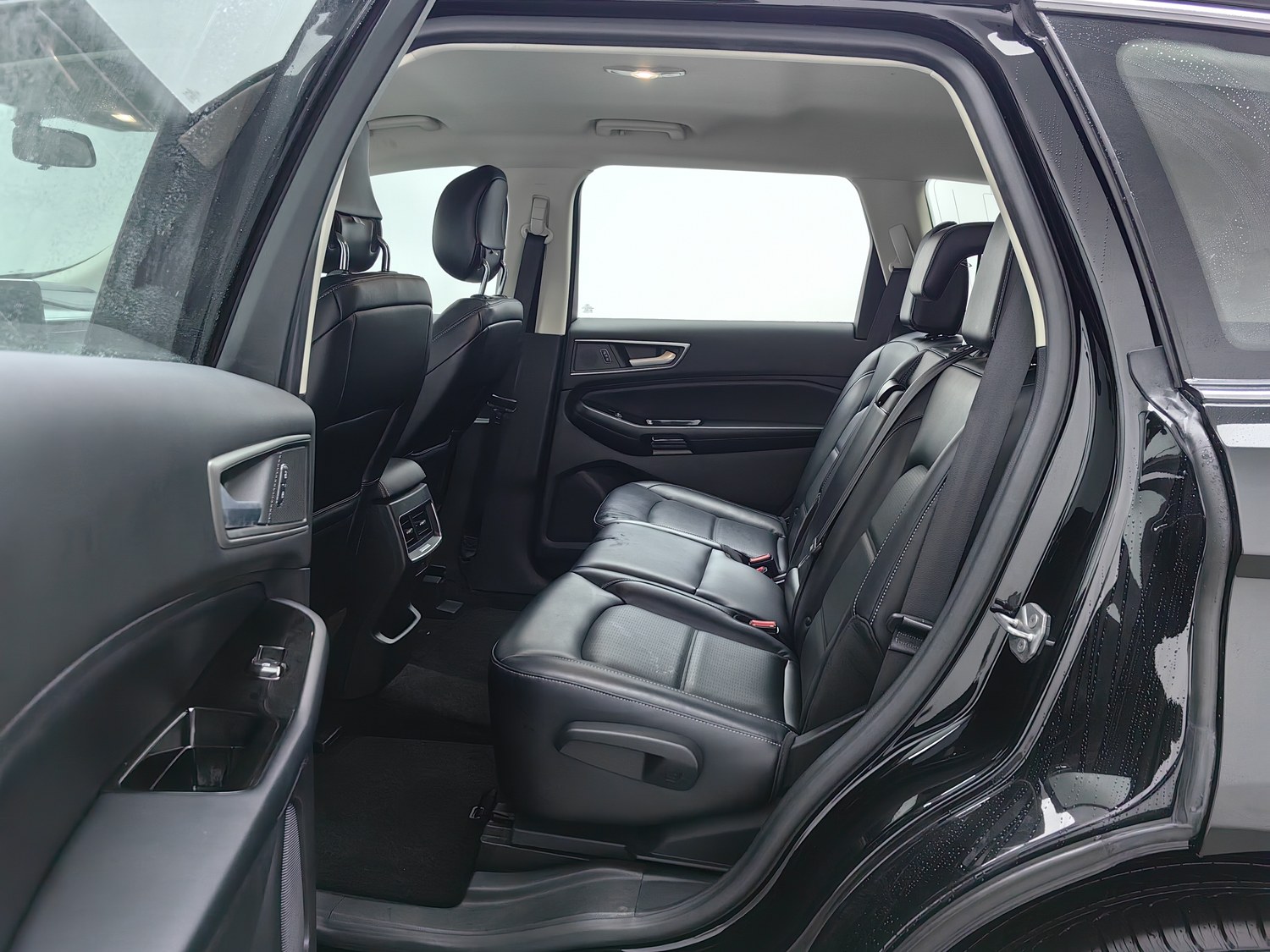 Used Ford Edge 2021 2.0 AT