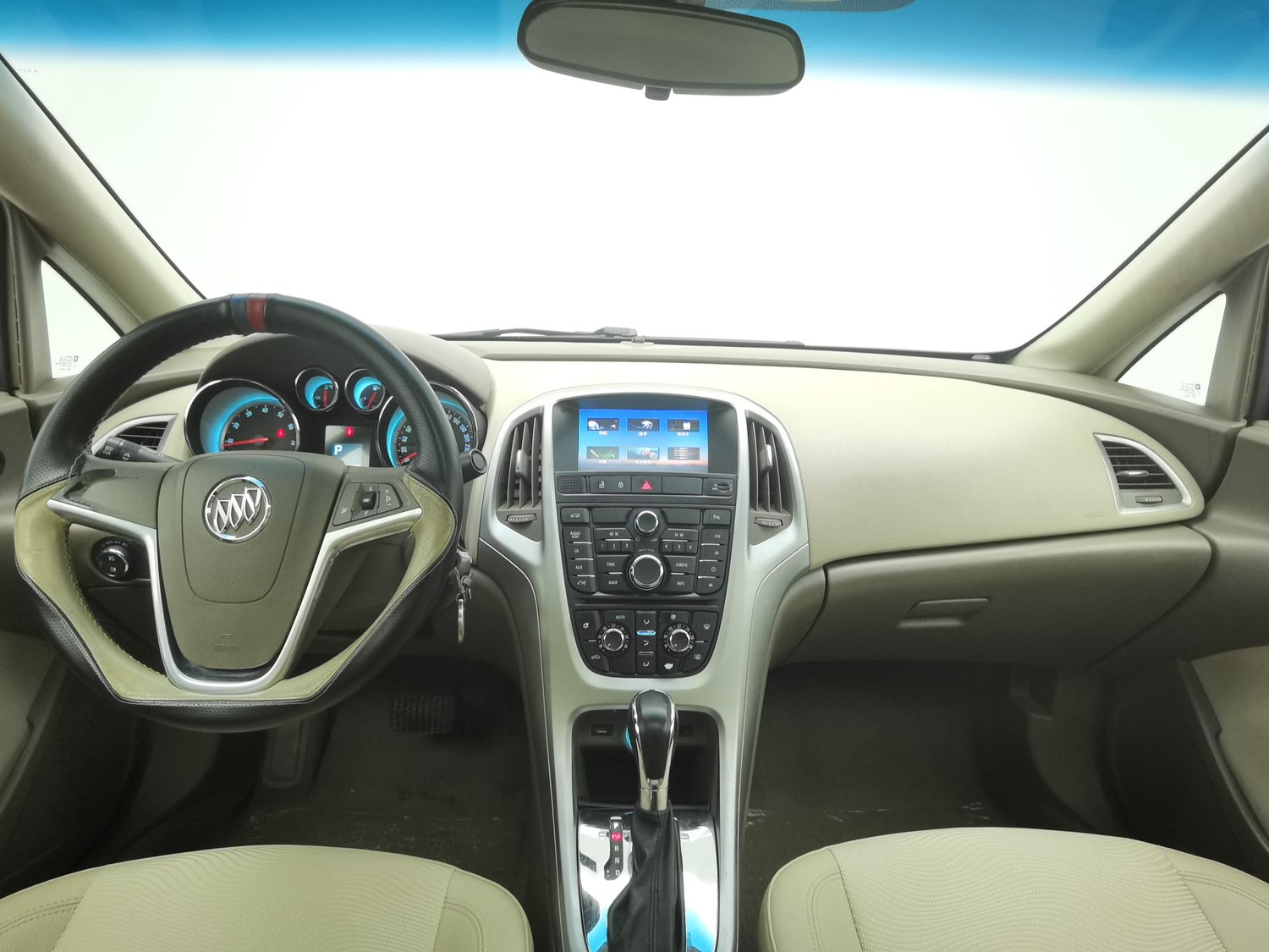 Used Buick Excelle 2013 1.6 AT