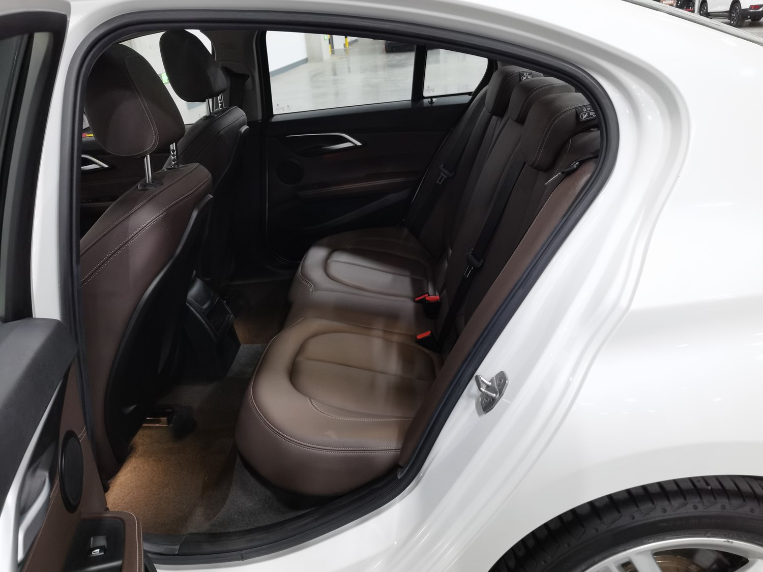 Used BMW 1 Series 2019 1.5 AT