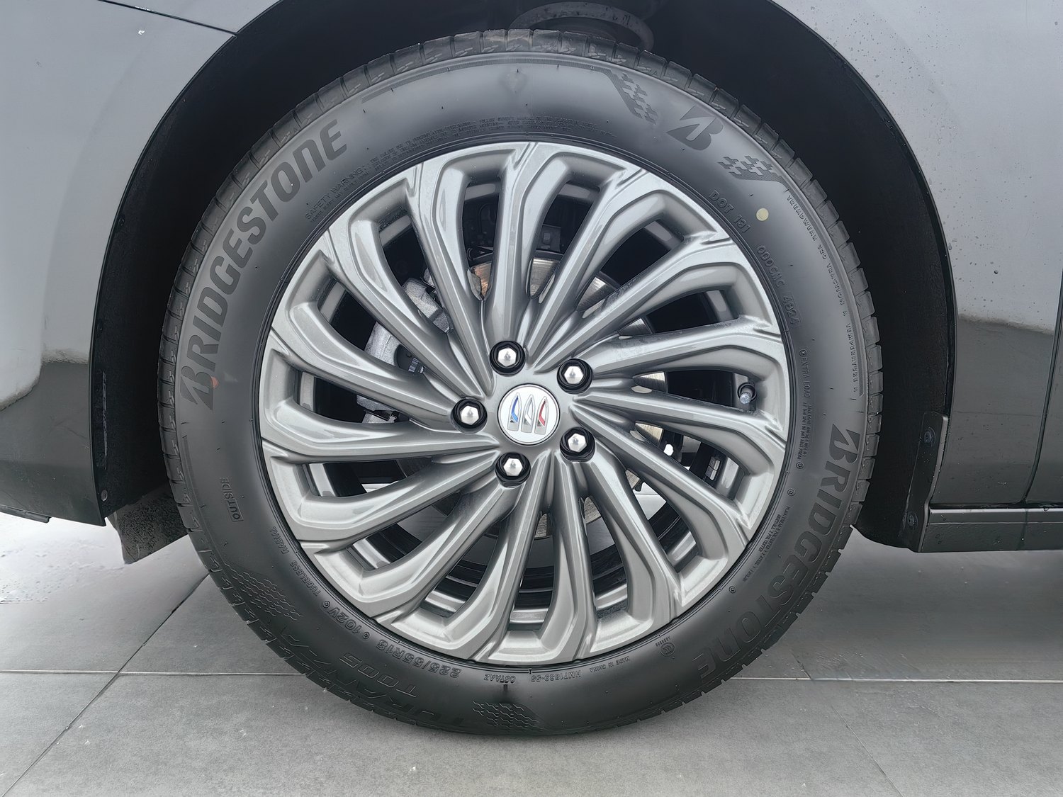 Used Buick LaCrosse 2025 0.0 AT