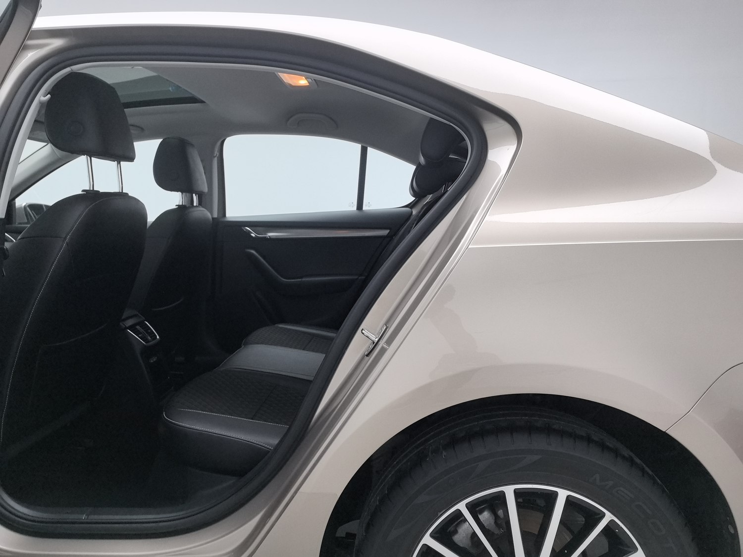 Used Skoda Octavia 2019 1.2 AT