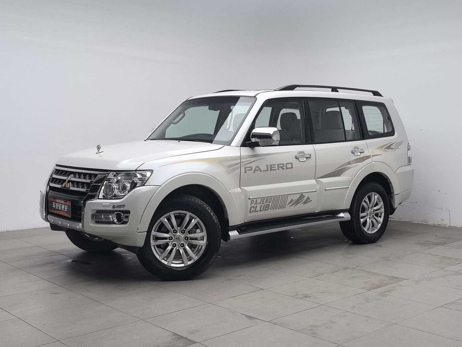 Used Mitsubishi Pajero (Imported) 2018 3.8 AT