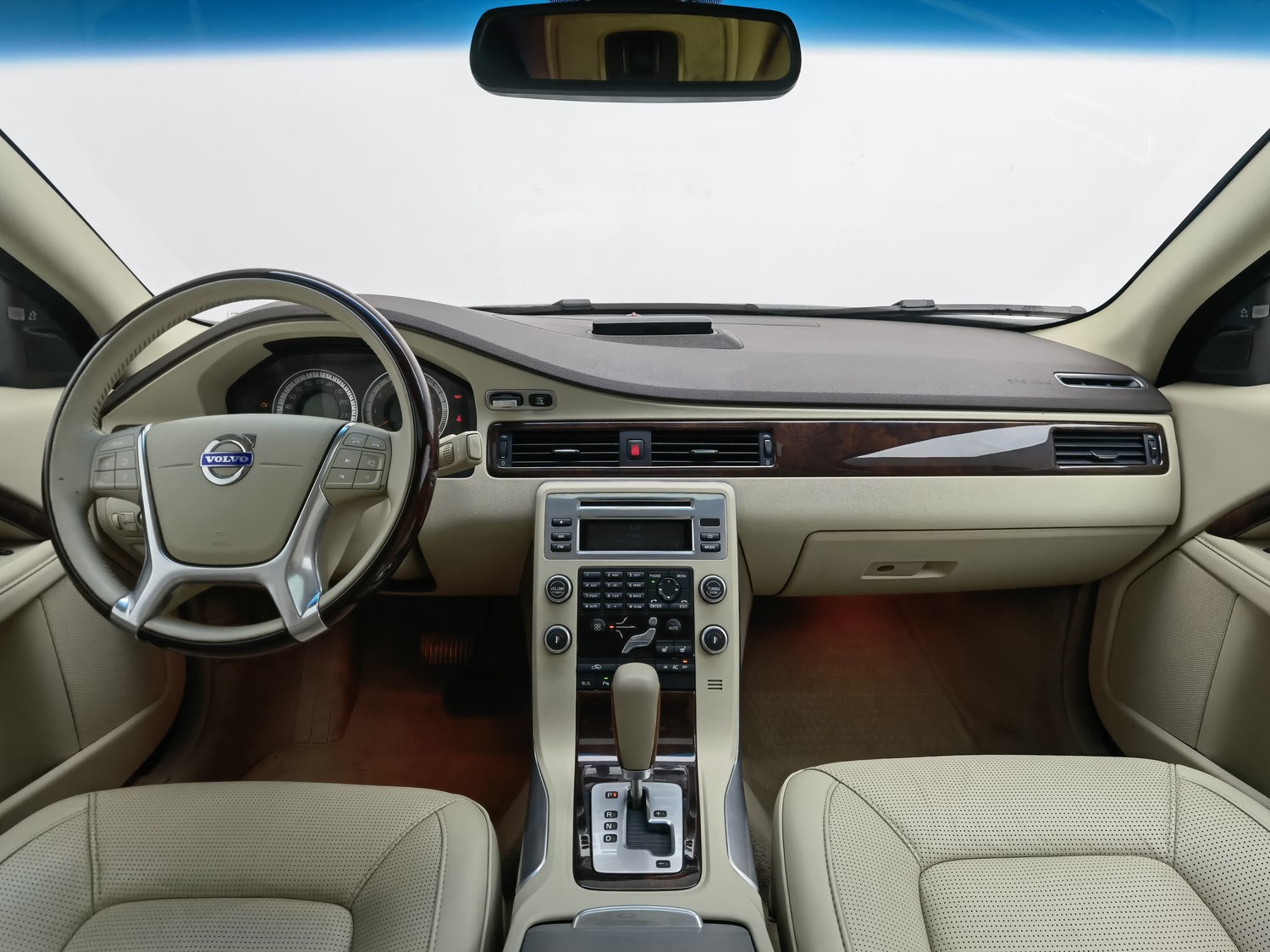 Used Volvo S80L 2011 2.0 AT