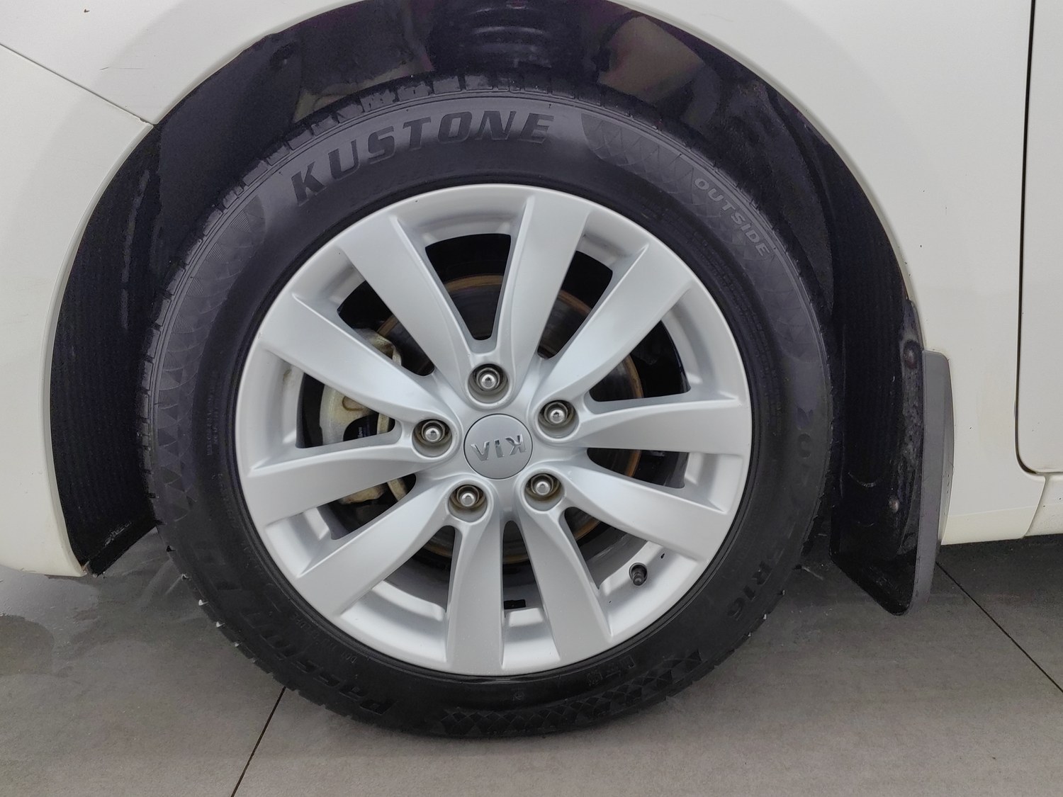Used Kia K3 2015 1.6 AT