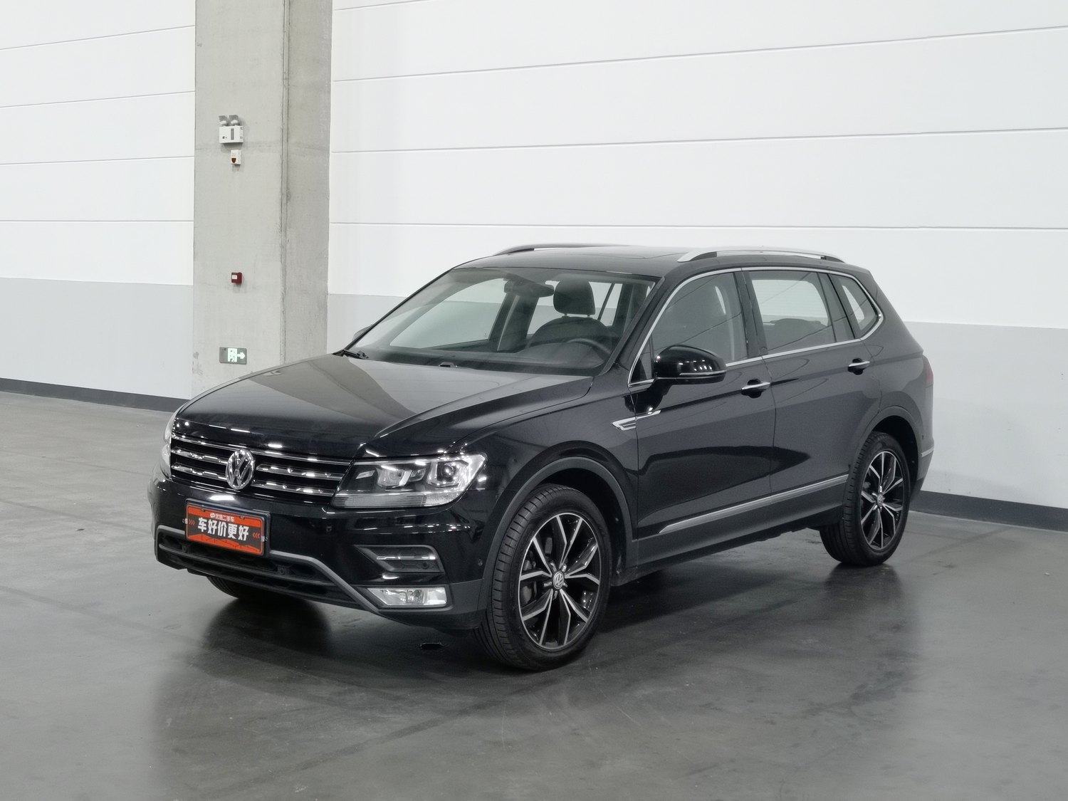 Used Volkswagen Tiguan L 2019 2.0 AT