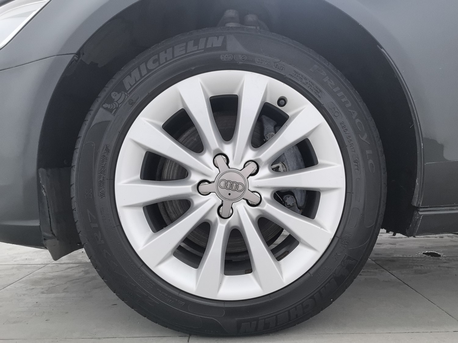 Used Audi A6L 2014 2.0 AT