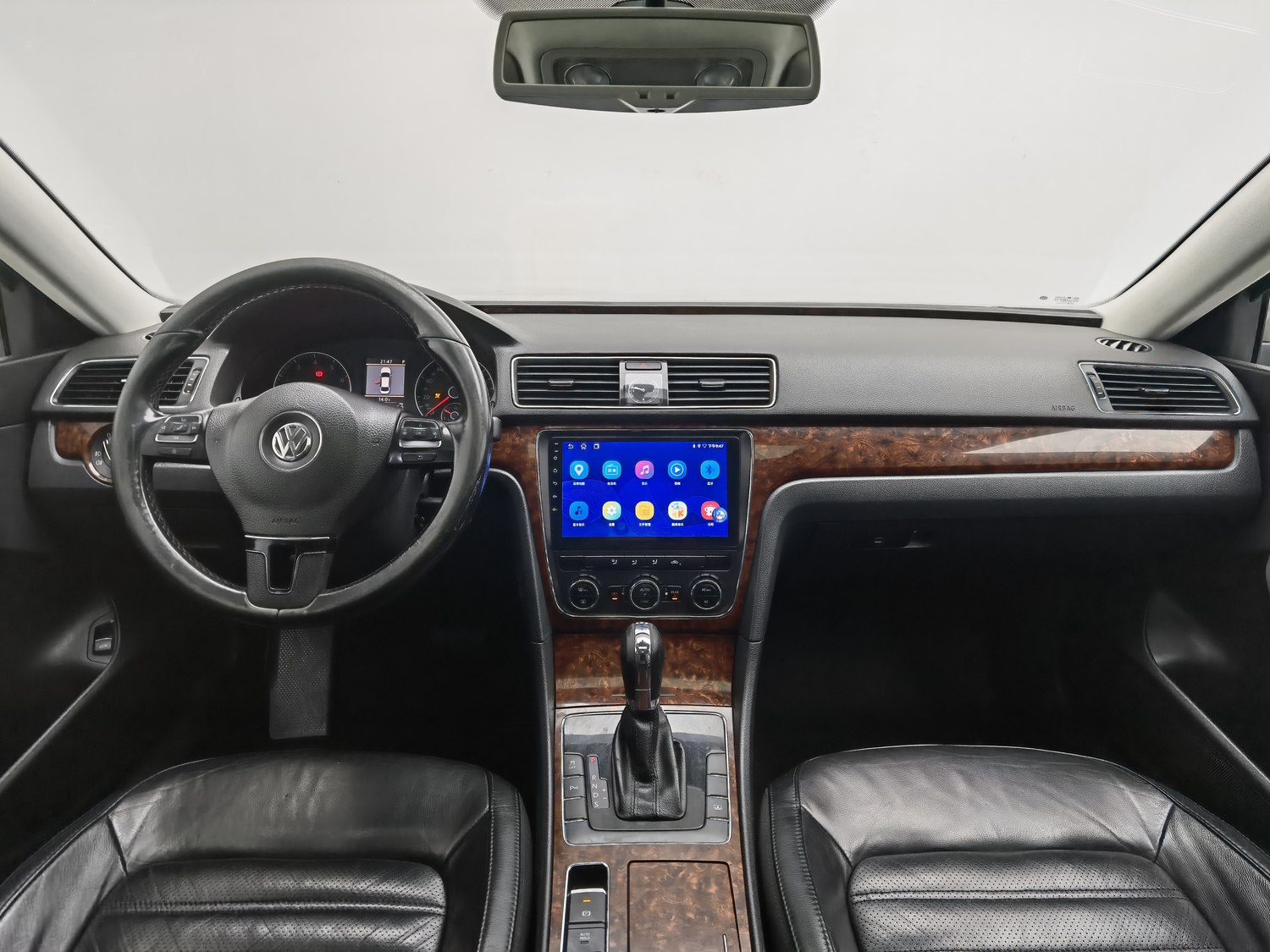 Used Volkswagen Passat 2011 1.8 AT