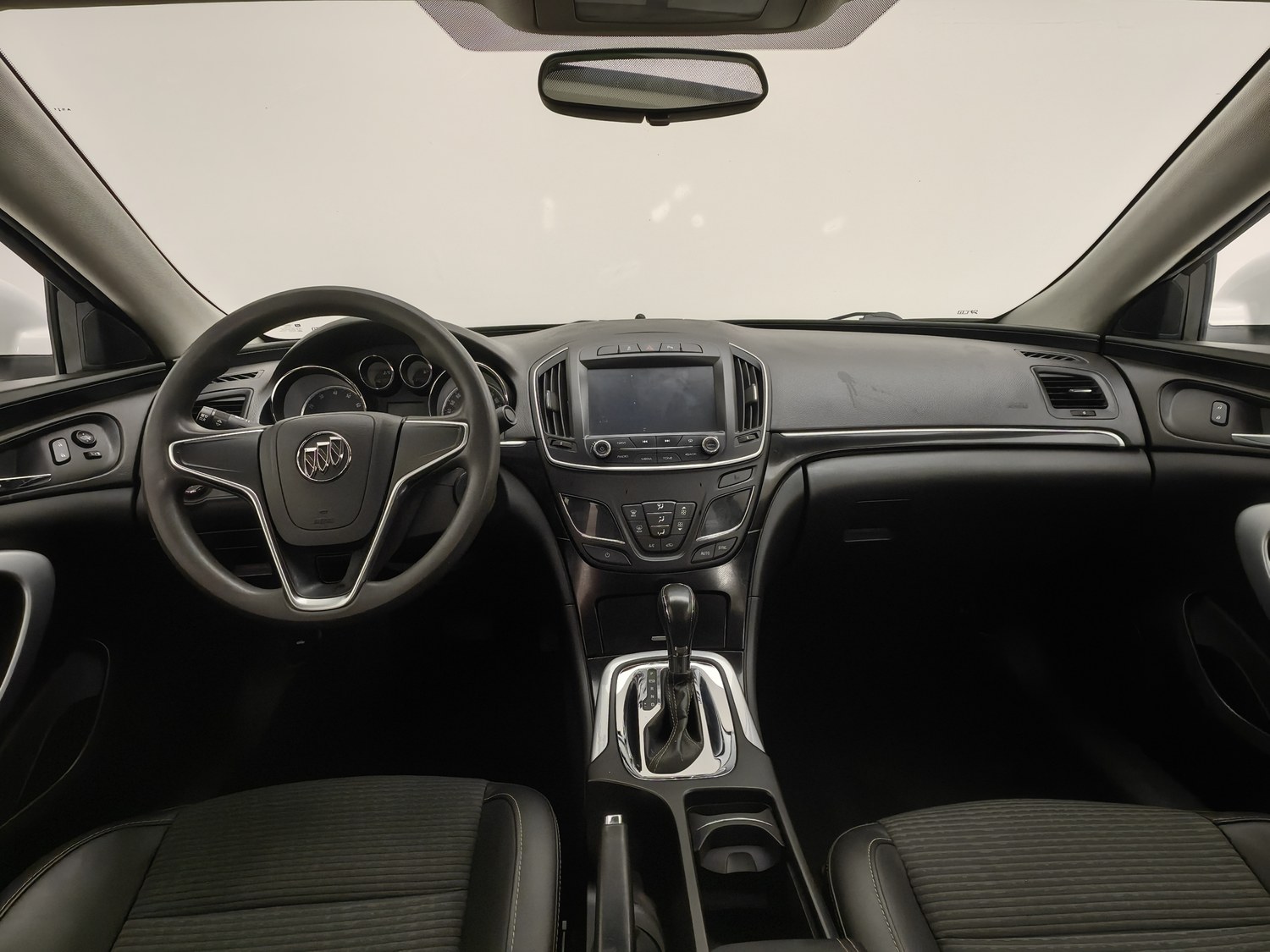 Used Buick Regal 2015 1.6 AT